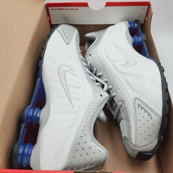 Mens Size 11 Nike Sneakers Shox R4 Metallic Silver Deep Royal Blue HQ1988-102 main image 4